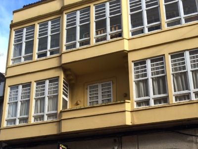 Local 150 m² en NOIA (15200)