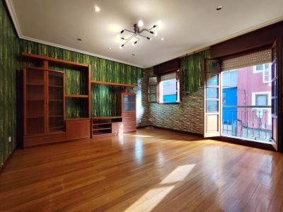 Piso 98 m² en Torrelavega (39300)