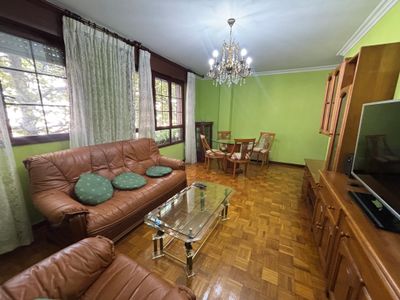 Piso 102 m² en Gijón (33213)