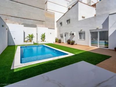 Casa 503 m² en Valencia (46024)