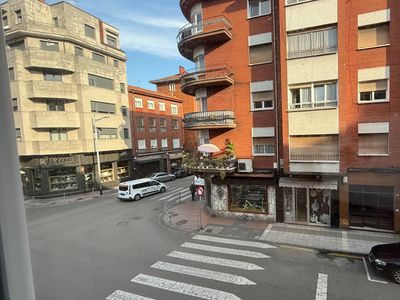 Piso 60 m² en Mieres Del Camino (33600)