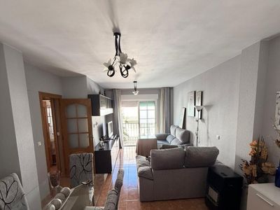 Piso 94 m² en Salobreña (18680)
